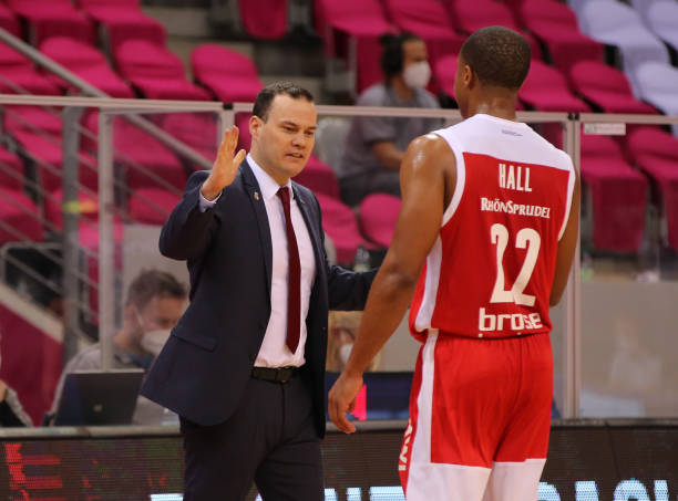 准备启程飞 准备启程飞