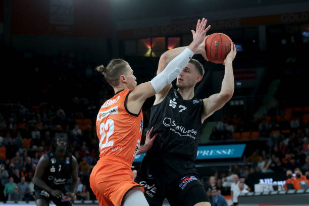 但面对这样 但面对这样