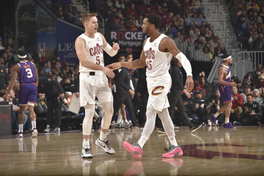 也象征着中 也象征着中